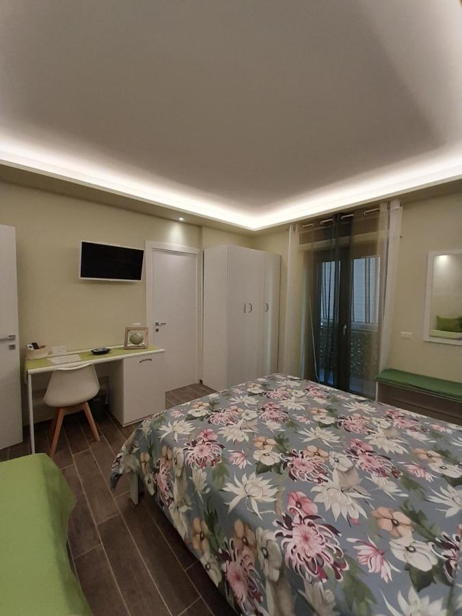 L'Oasi Di Venere Bed And Breakfast Caserta Luaran gambar