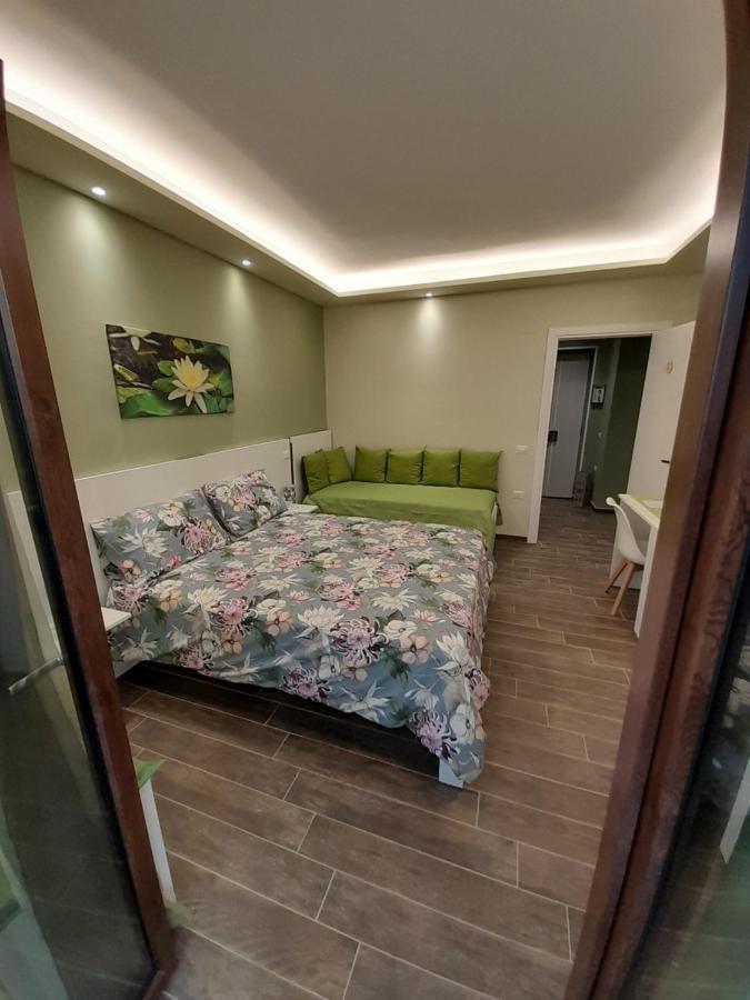L'Oasi Di Venere Bed And Breakfast Caserta Luaran gambar